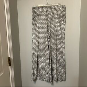 Max Studio London Black White Beige Ditsy Print Pull On Wide Leg Cropped Pant L